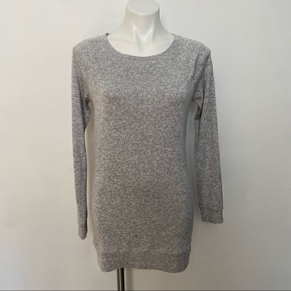 Athleta Long Sleeve Tunic Top